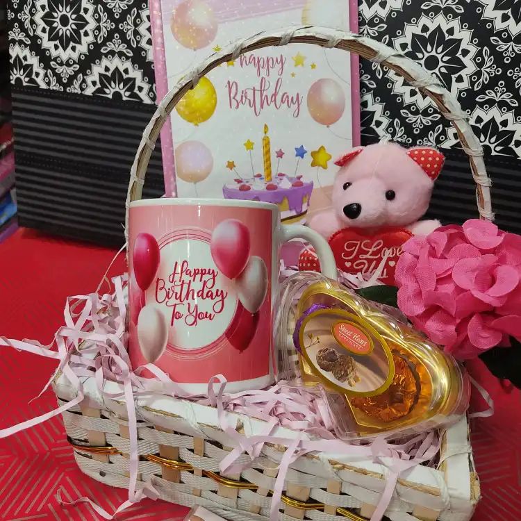 happy birthday gift basket for girls and boys , girls fashion , gift