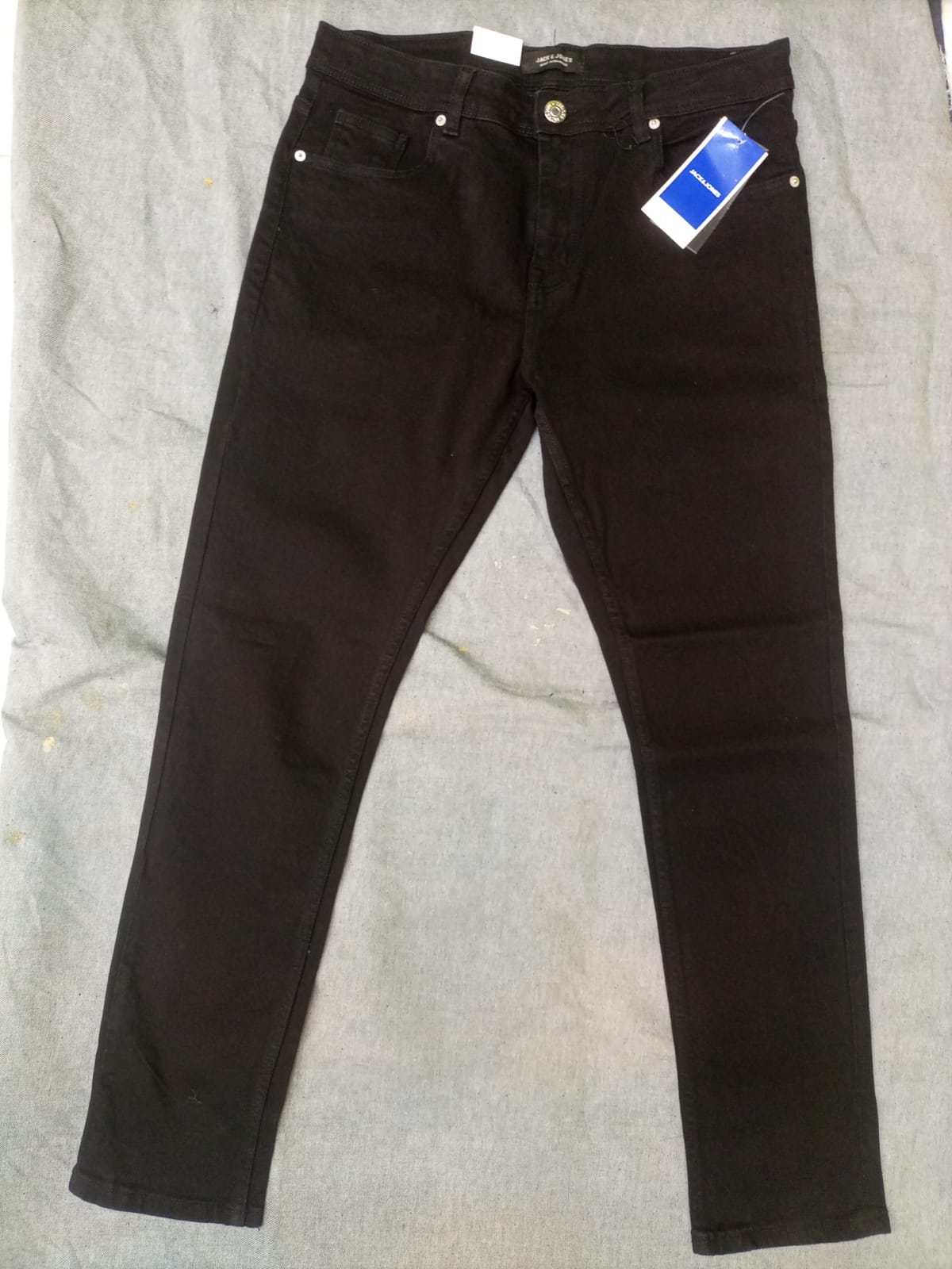jeans for man and boys size dark black statt and Nero falacsibal