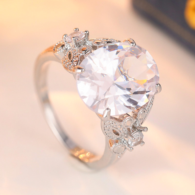 Luxury Women's Large Shiny Synthetic Zirconia Engagement Ring Trendy Temperament Wedding Anniversary Silvery Jewelry Accessories