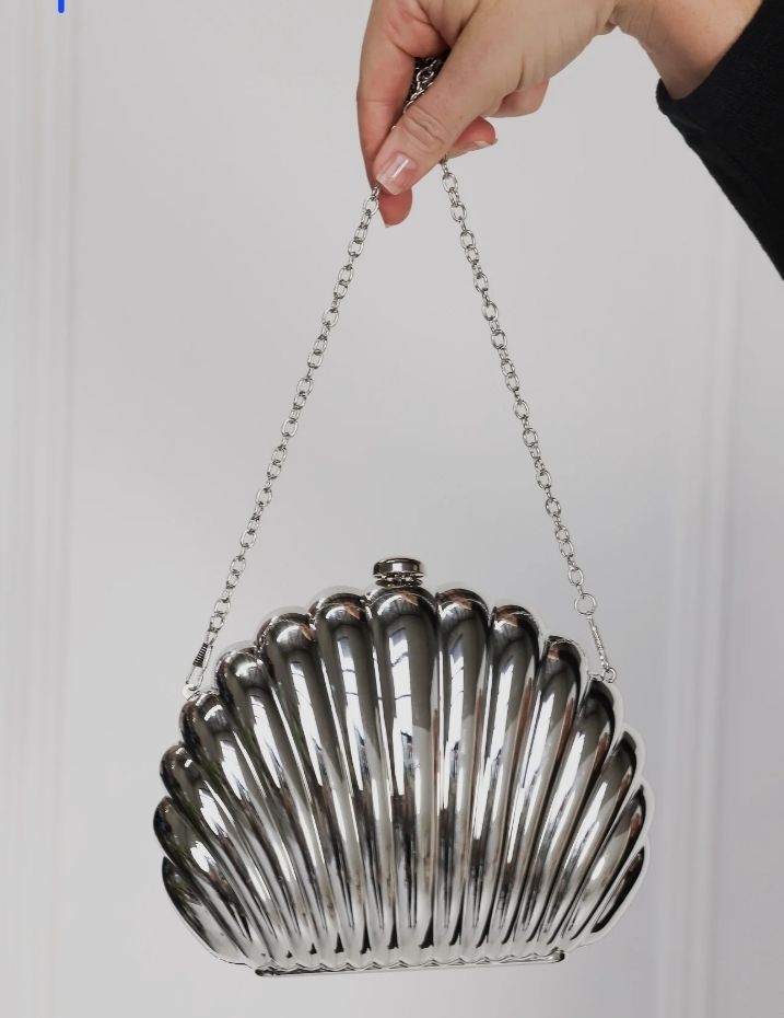 Mini Shell metal clutch Perfect| Mini Shell metal clutch | HARD Metal Silver Bag Unique| ​Metallic Shell Clutch| The Luminous Seashell Statement Clutch & Crossbody Bag ✨| Introducing the exquisite Shell Clutch Evening Bag, a fusion of elegance