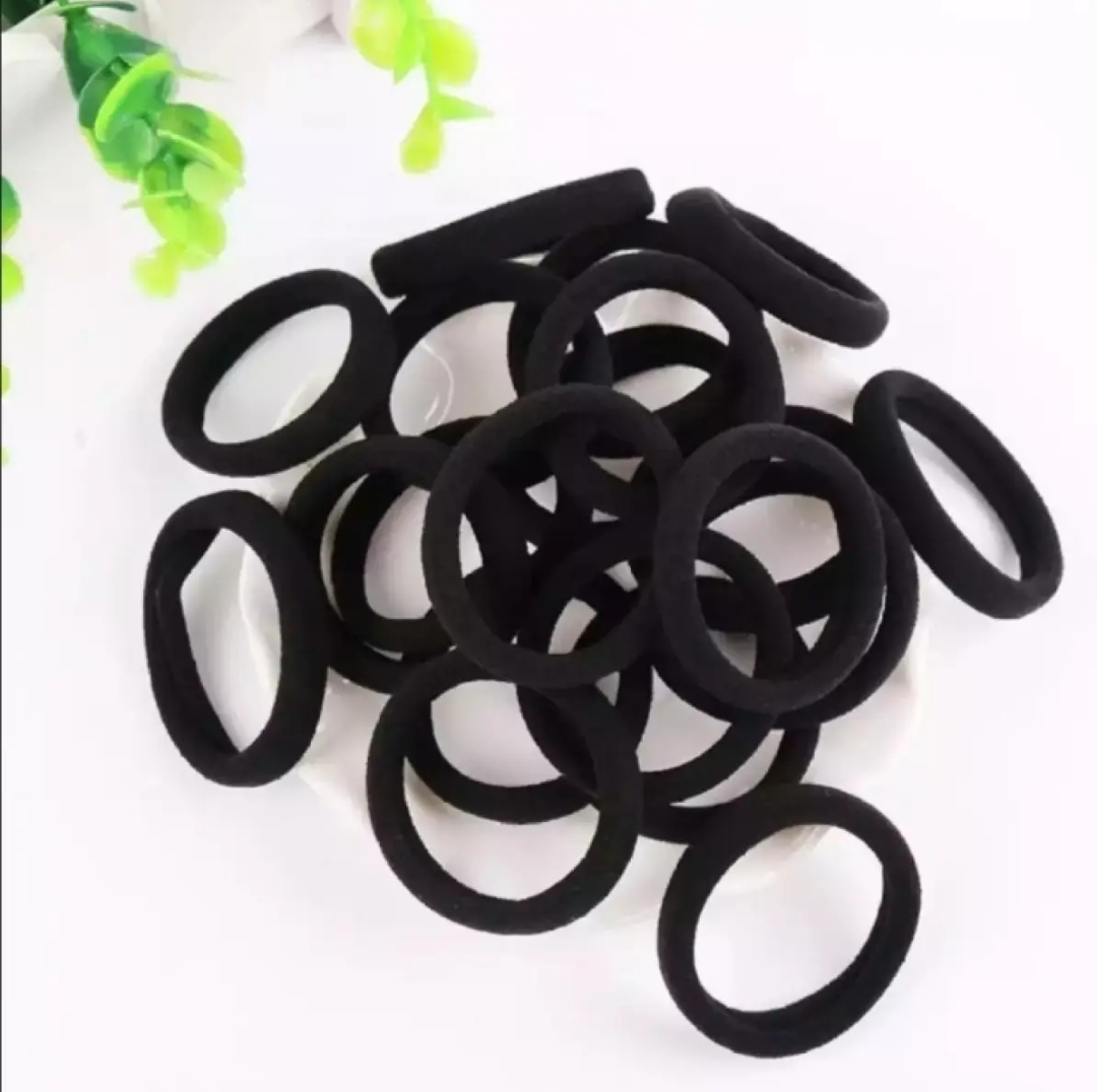 30 Pcs Black Poni Scrunchies Hair Ties Girls School Hair Bands Elastic Hair Accessories Hair Ropes Ponytail Holder Women Hair Ties Strong Grip Hair Elastics Daily Use Hair Accessories Fashion Hair Scrunchies Durable Hair Bands Stylish Hair Ties