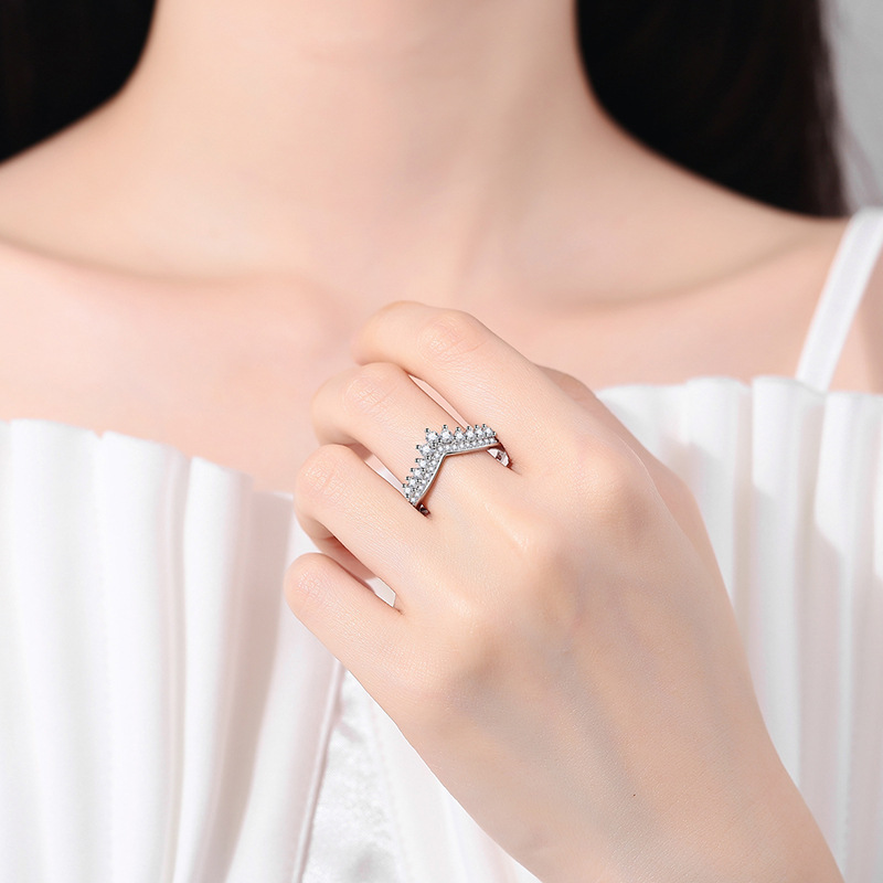 New 925 Sterling Silver Ring Shining Zircon for Women Wedding Jewelry Engagement Charm High Quality Fashion Party  Ring