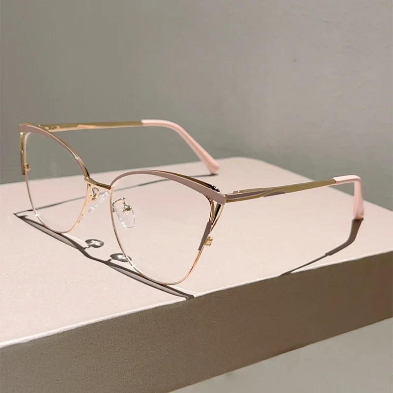 GM LUMIAS Oversized Cat Eye Glasses Women New Fashion Vintage Hollowed Rim Optical Frames Trendy Luxury Butterfly Shaped Eyewear