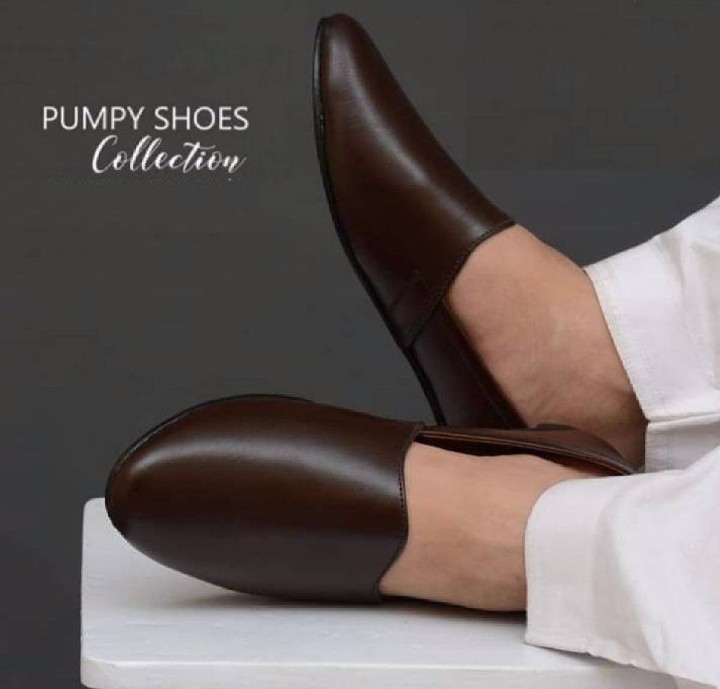 Elegant Men Arabic Khussa Shoes Business Style Plain Leather Pumps