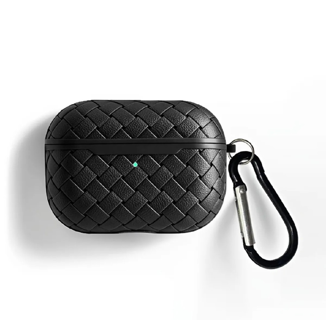 Silicone Braided Protective Case with Carabiner Hook for Wireless Earbuds Sleek, Shockproof, and Portable Design for On-the-Go Use