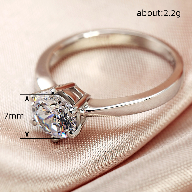 Huitan Classic and Simple Wedding Engagement Rings for Women High Quality Silver Color Cubic Zircon Ring Timeless Style Jewelry