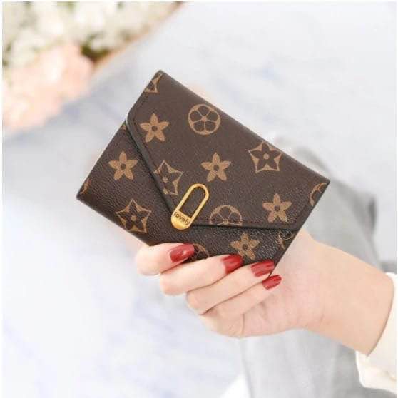 Crocodile Pattern PU Leather Tri-Fold Wallet