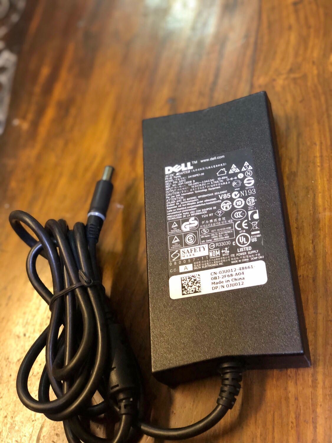 Dell 130W Slim Shape / 7.4mm Pin Laptop Charger Adapter for Alienware, Inspiron 15, Latitude, Precision and Vostro 15 Models 100% Branded & Original