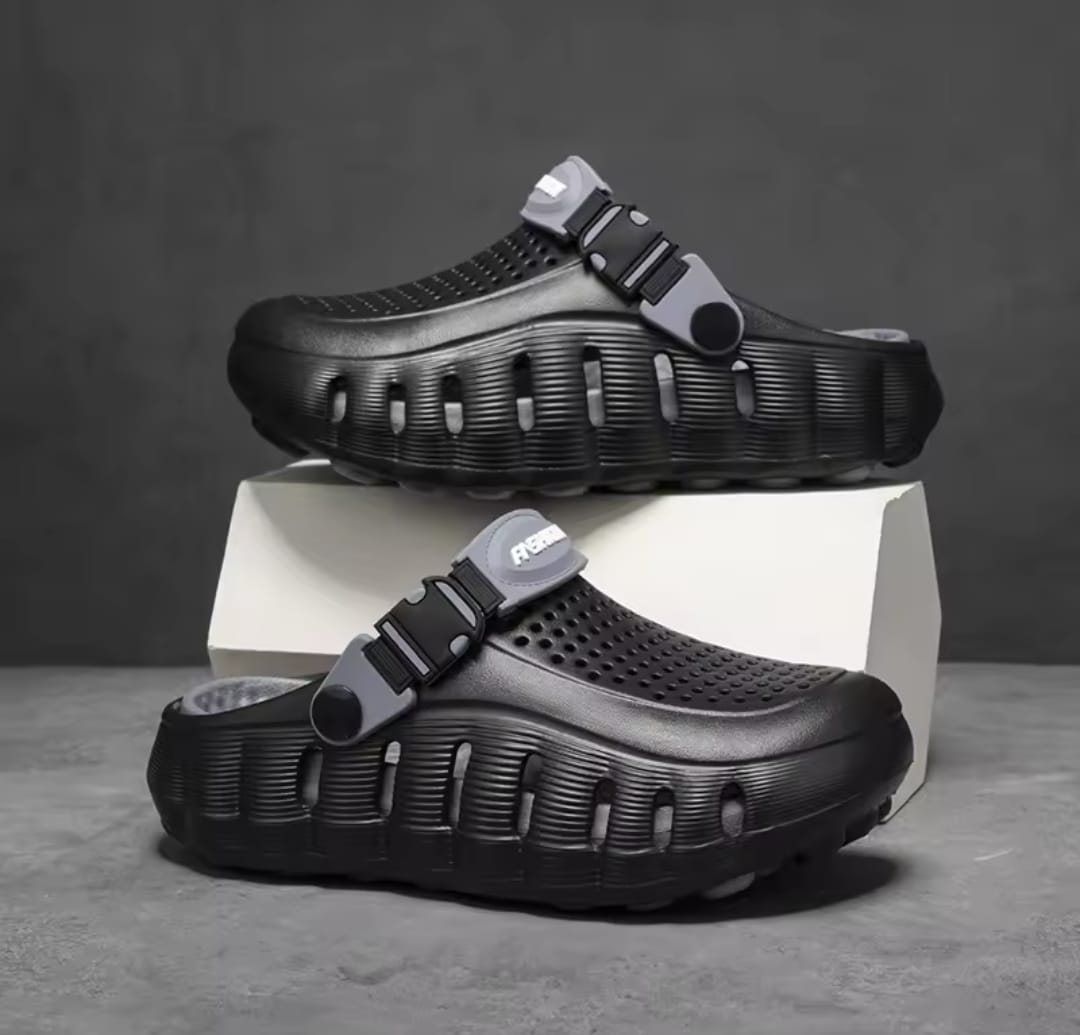 Men's Premium Clogs Sandals  Soft EVA Anti Slip Garden Shoes  Waterproof Lightweight Casual Outdoor Indoor Slippers