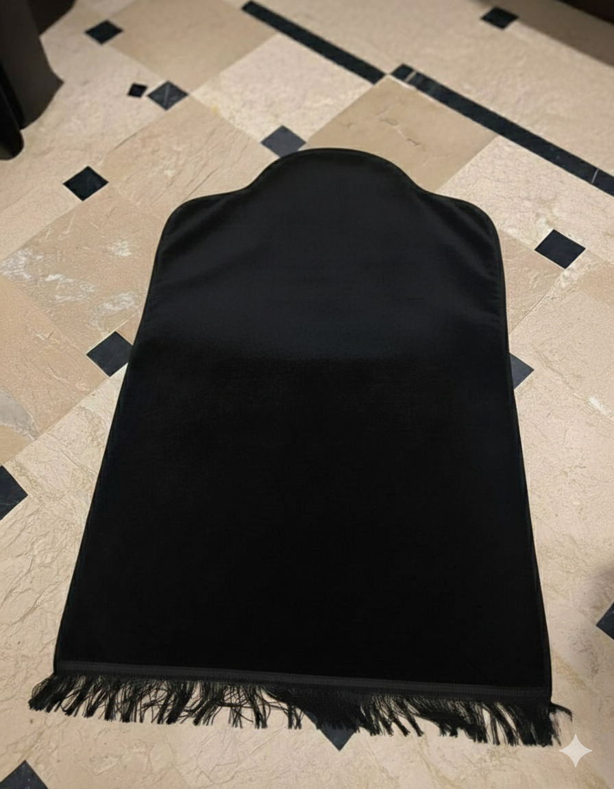 Velvet Prayer Mat - Premium Quality Jai Namaz / Prayer Rug / Foam Jai namaz Hania Collection