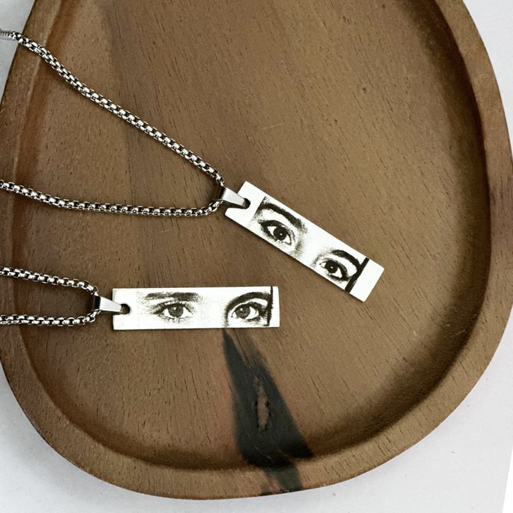 Customize Stainless Steel Eyes Necklace
