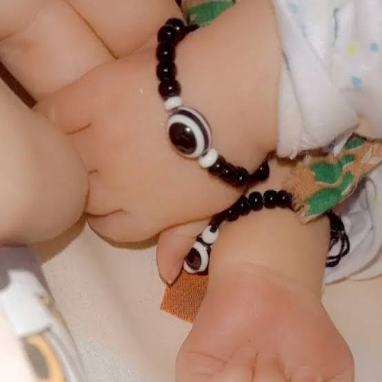 Baby Bracelet Black and White