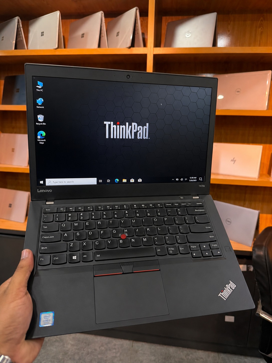Lenovo ThinkPad T470S Core i5 7th Gen 8GB RAM 256GB SSD 14 Inch