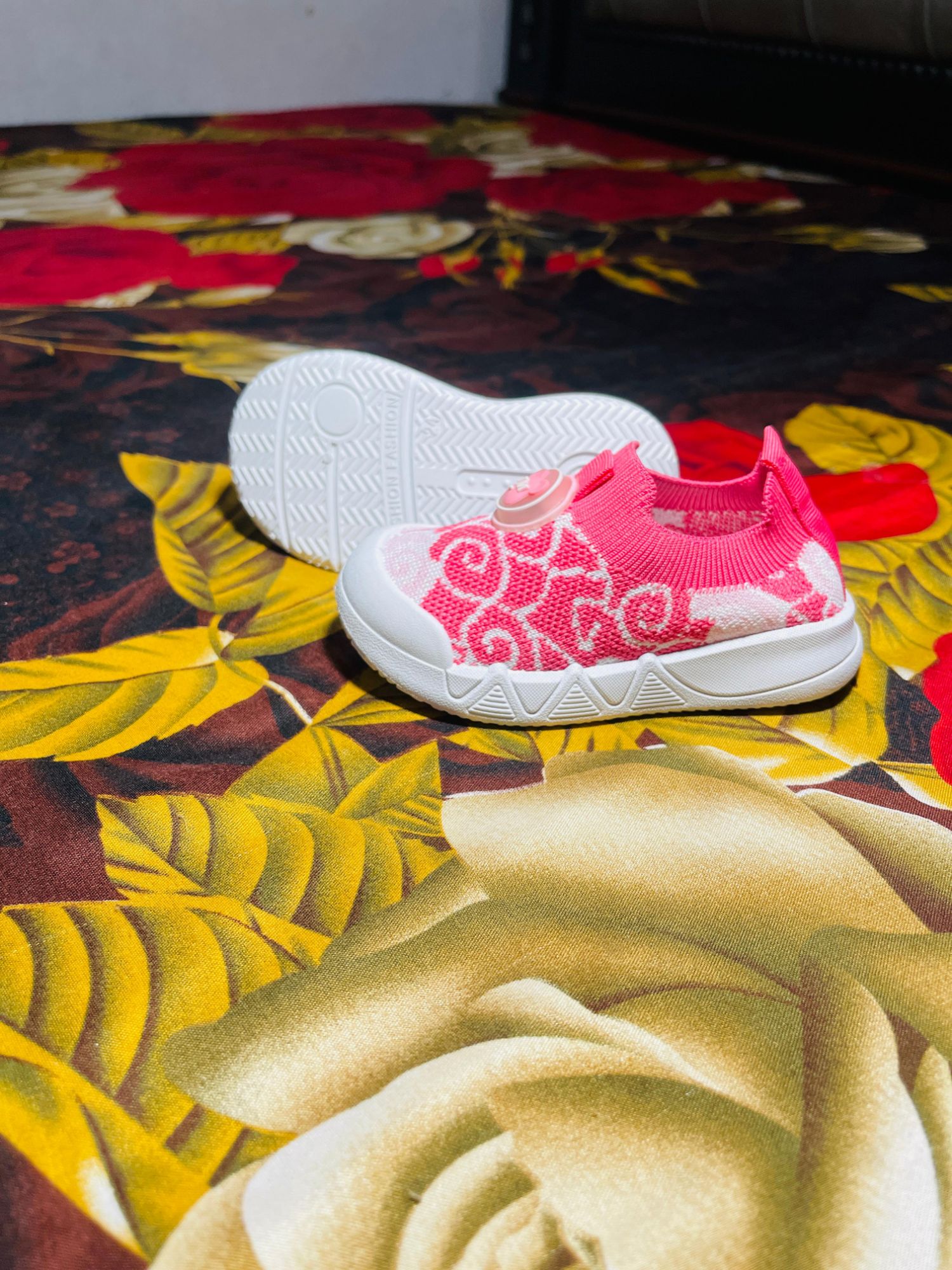 Kids girls sneaker