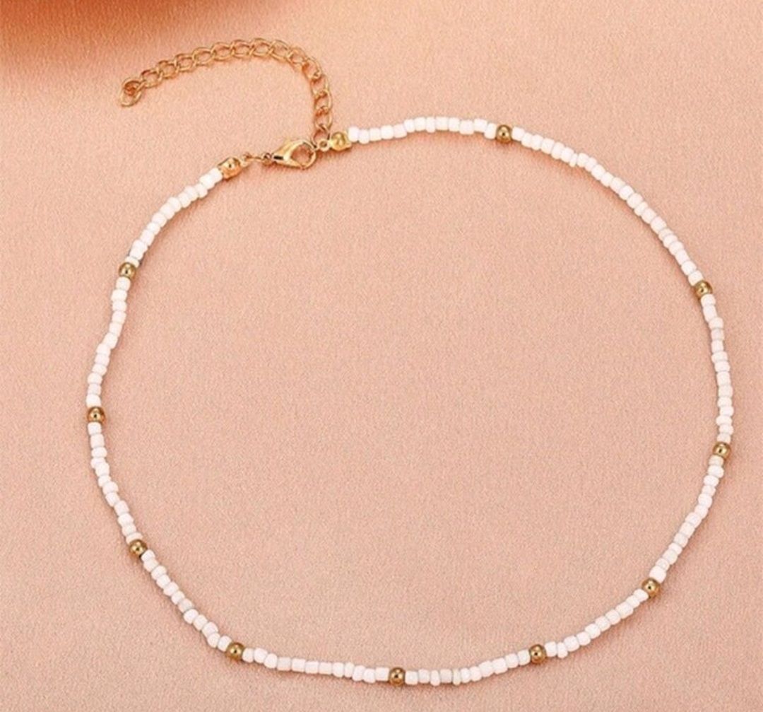 Elegant Style New Trending And Beautiful Beaded Necklace