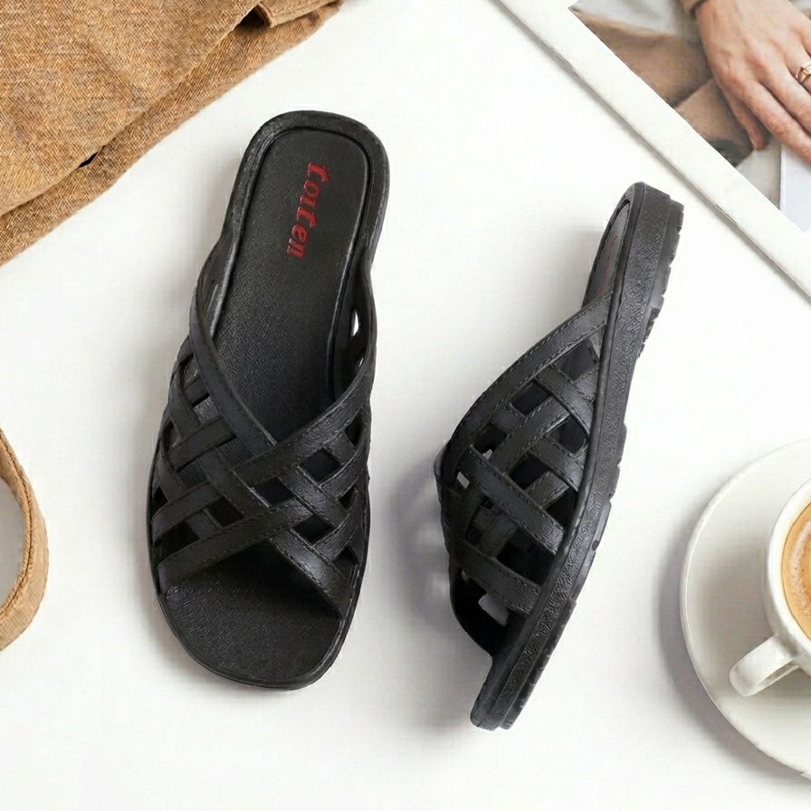 Fashion Slippers Women Flip Flops Casual Nylon House Slippers in Rubber Material Soft Slides