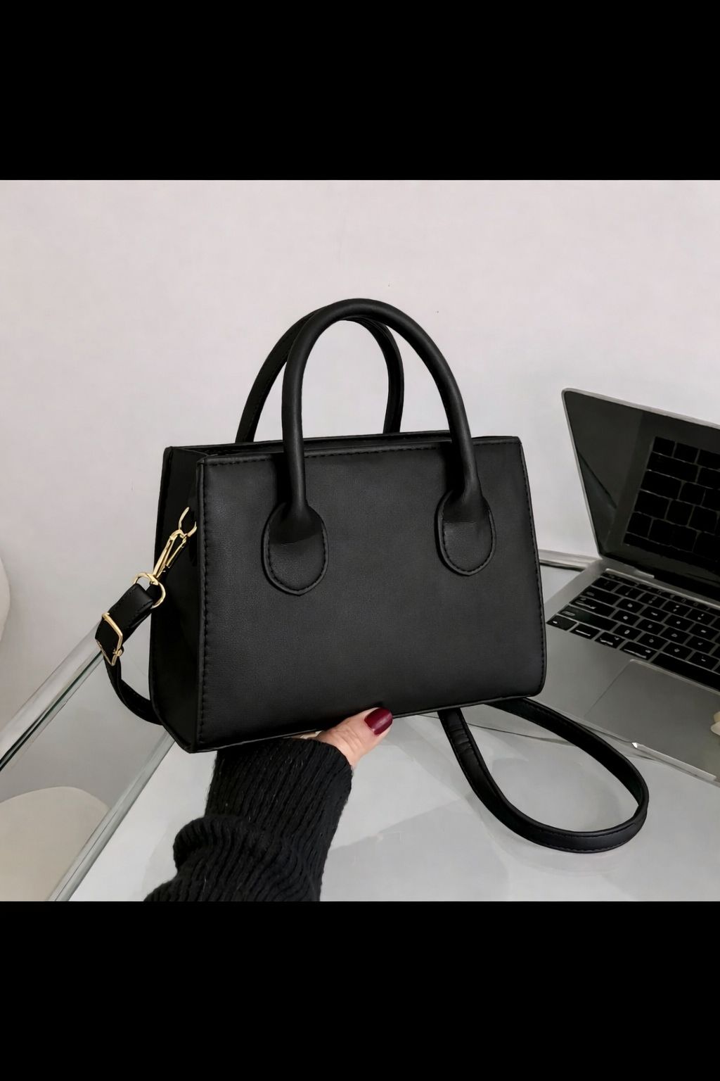 Popular Square Handbag Shoulder Crossbody Bag.ladies handbag
women handbag
black handbag for women
shoulder bag women
crossbody bag women
mini tote bag
fashion handbag
stylish ladies purse
designer handbag women