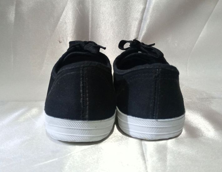 Girl's Sneakers