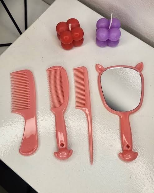 Pink Comb and Mirror Set