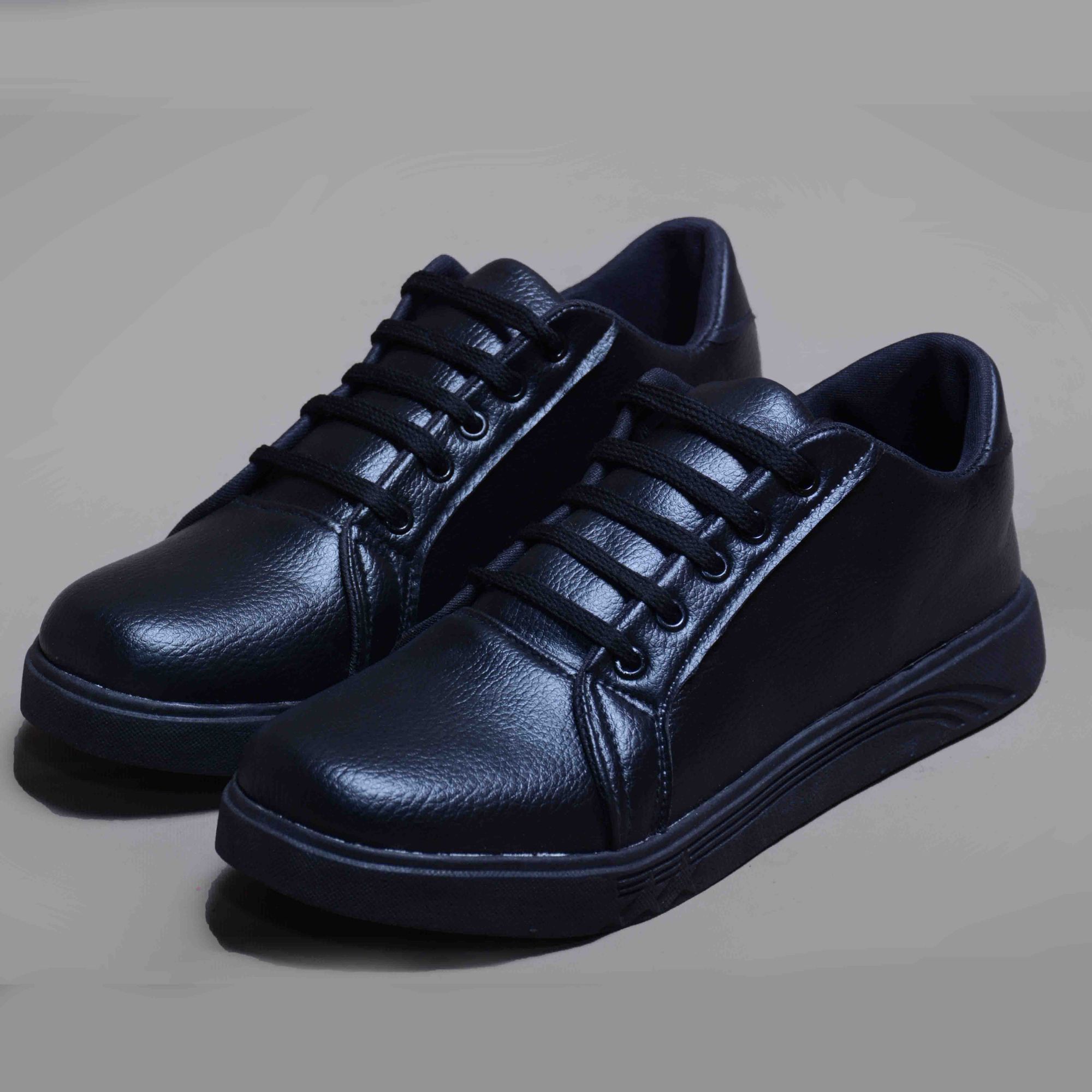 Casual Women's Sneakers - Comfortable Everyday Wear Shoes