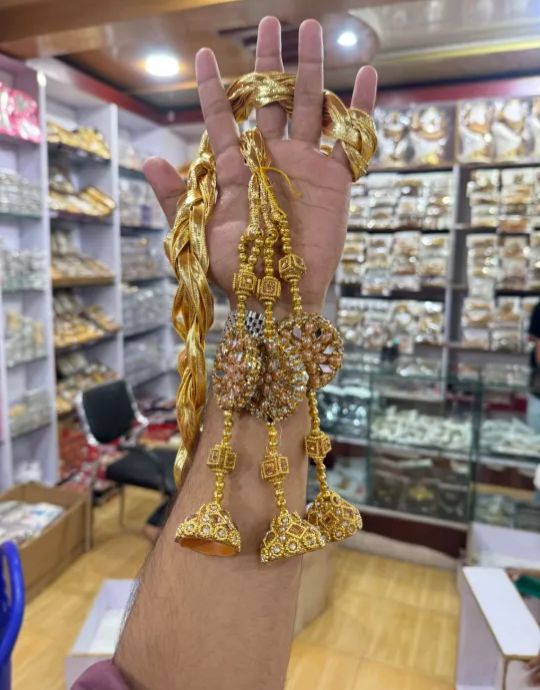 Traditional Punjabi Paranda for Women - Premium Gold & Silver Gota Hair Tassel with Latkan, Jhumka & Mirror Work | Bridal Mehndi, Mayon, Wedding & Festive Hair Accessory Braiding Ponytail Dori (Pack of 1)