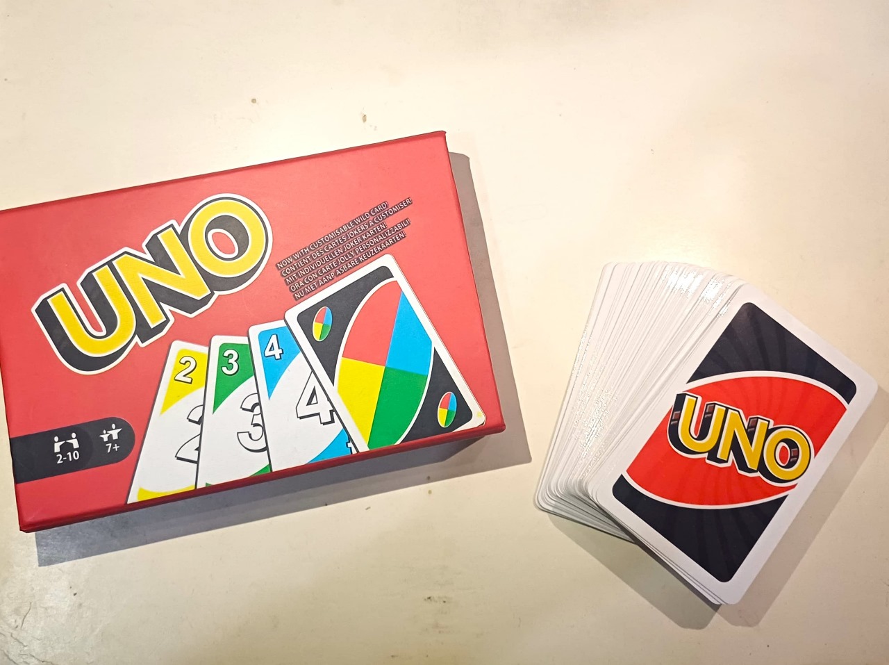 UNO Cards Original – Classic Family & Party Card Game