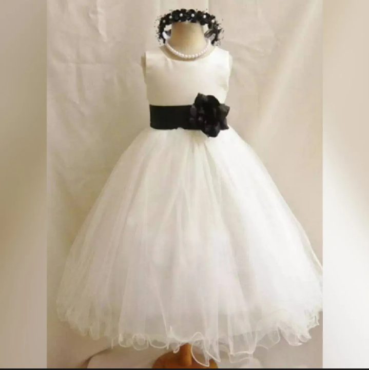 EVENING DRESS FOR GIRLS