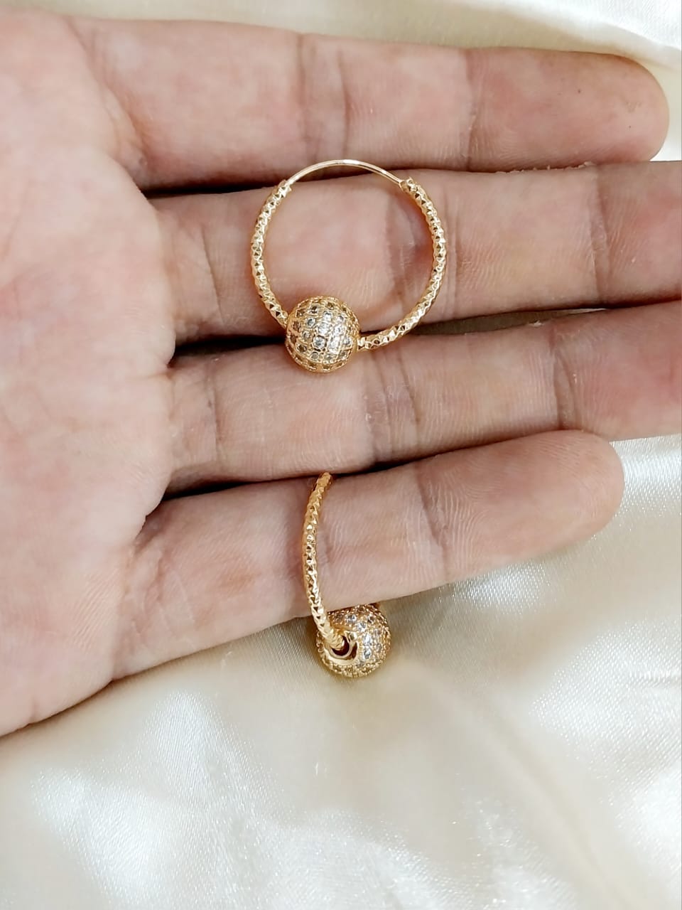 unique and antique golden earring set for ladies enhanced your beauty