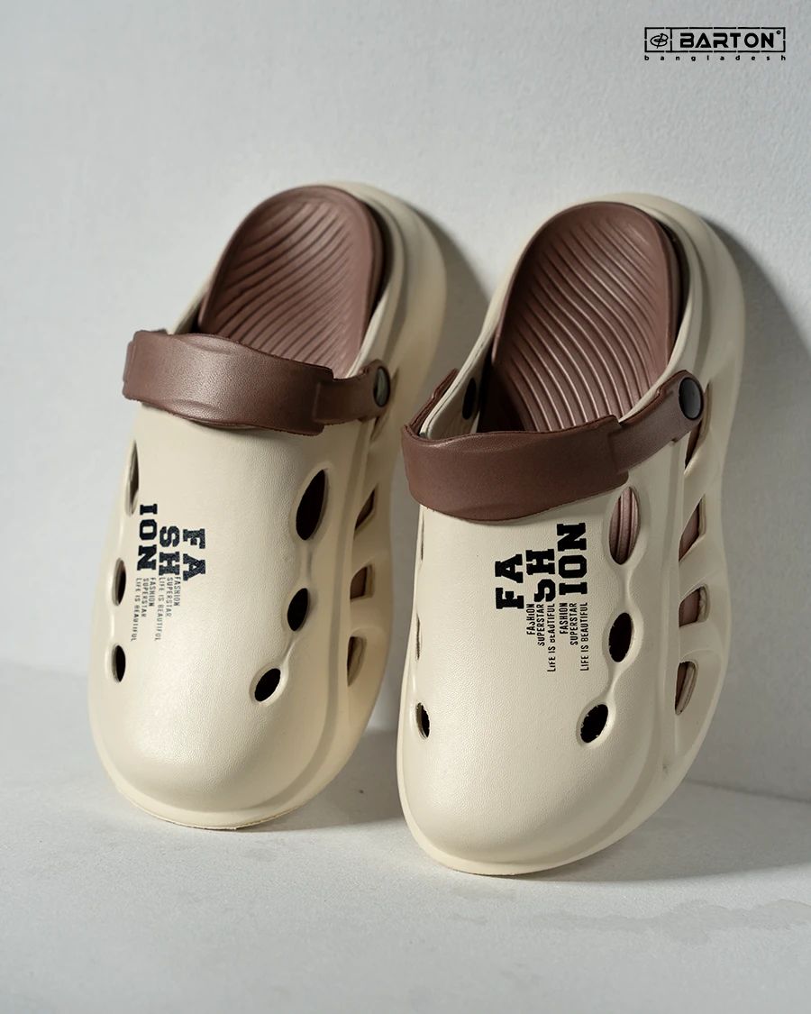 Reality High Quality Mens Clogs & Sandals EVA Crocks Style Sandals for Mens Beach Summer Slip-On