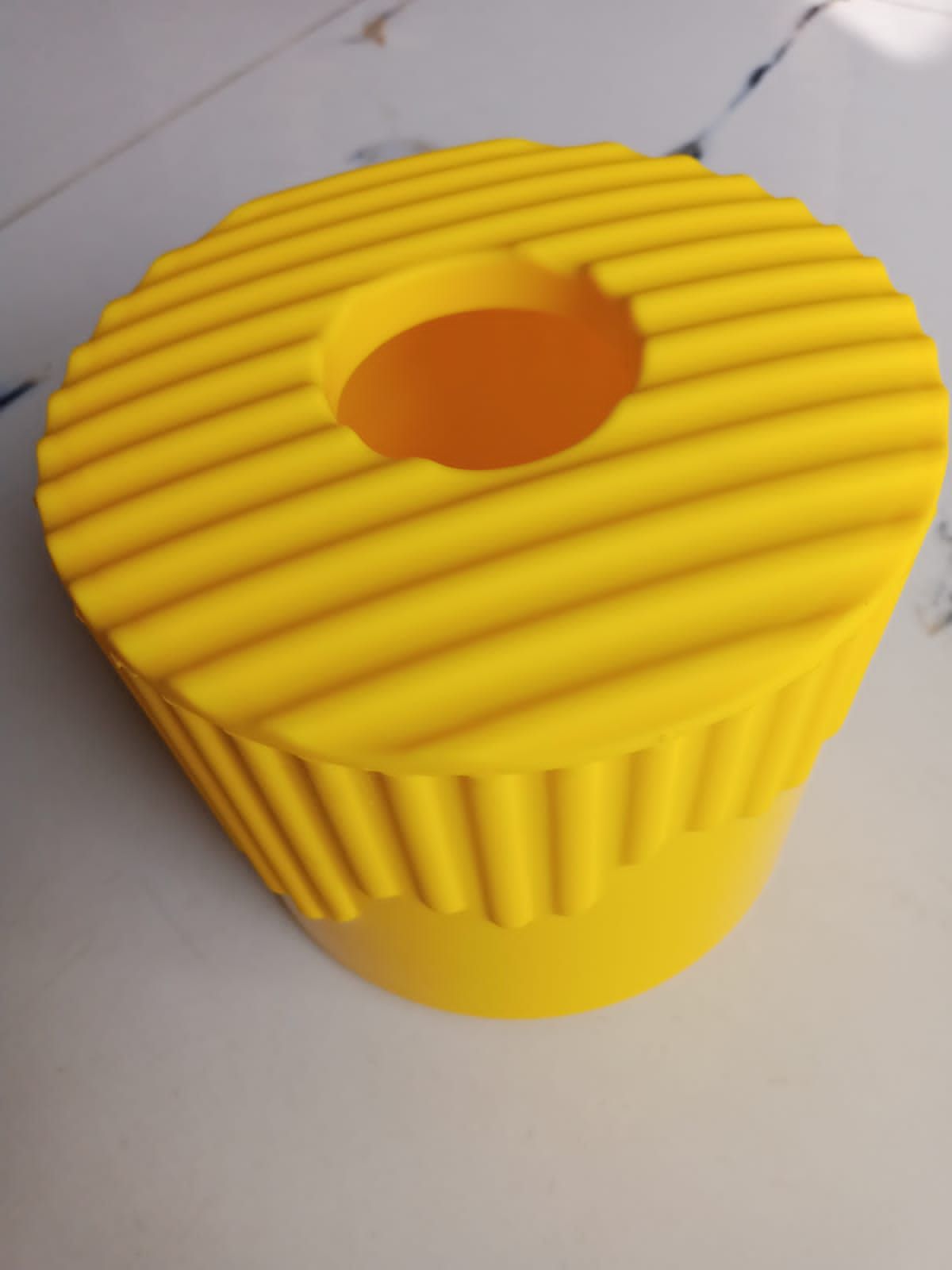 Tissue roll box holder tissue paper dispenser Daraz.pk