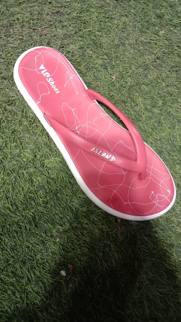 "Stylish aur Comfortable Ladies Shoes -  Se Order Karein!"