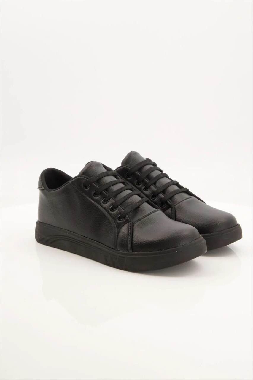 Casual sneaker for women