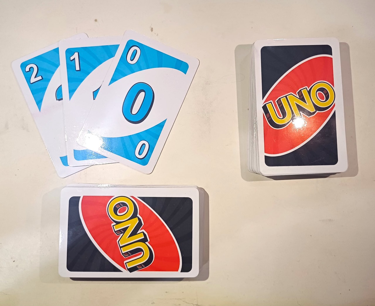 UNO Cards Original – Classic Family & Party Card Game