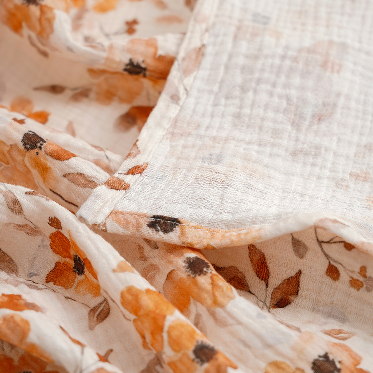 Elinfant 1 PC Newborn Swaddle Wrap Soft Breahable Cozy Bath Towel Swaddle Blankets 100%Cotton Muslin Swaddle Blanket Crepe Cloth