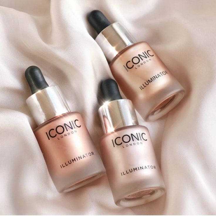 iconic London illuminator highlighter in 3 different shades (made in italy)