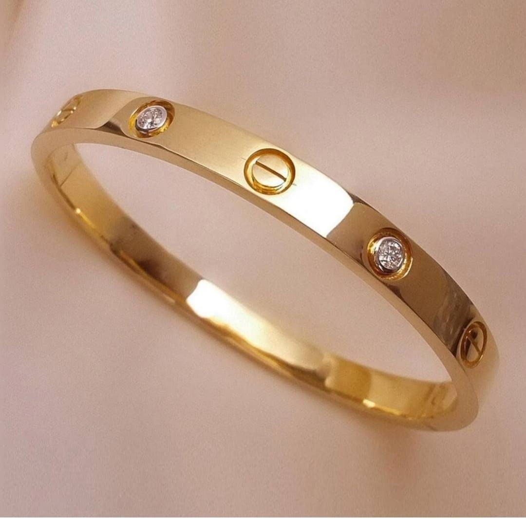 stained steel women Bangle premium quality  bangle for Girls and women