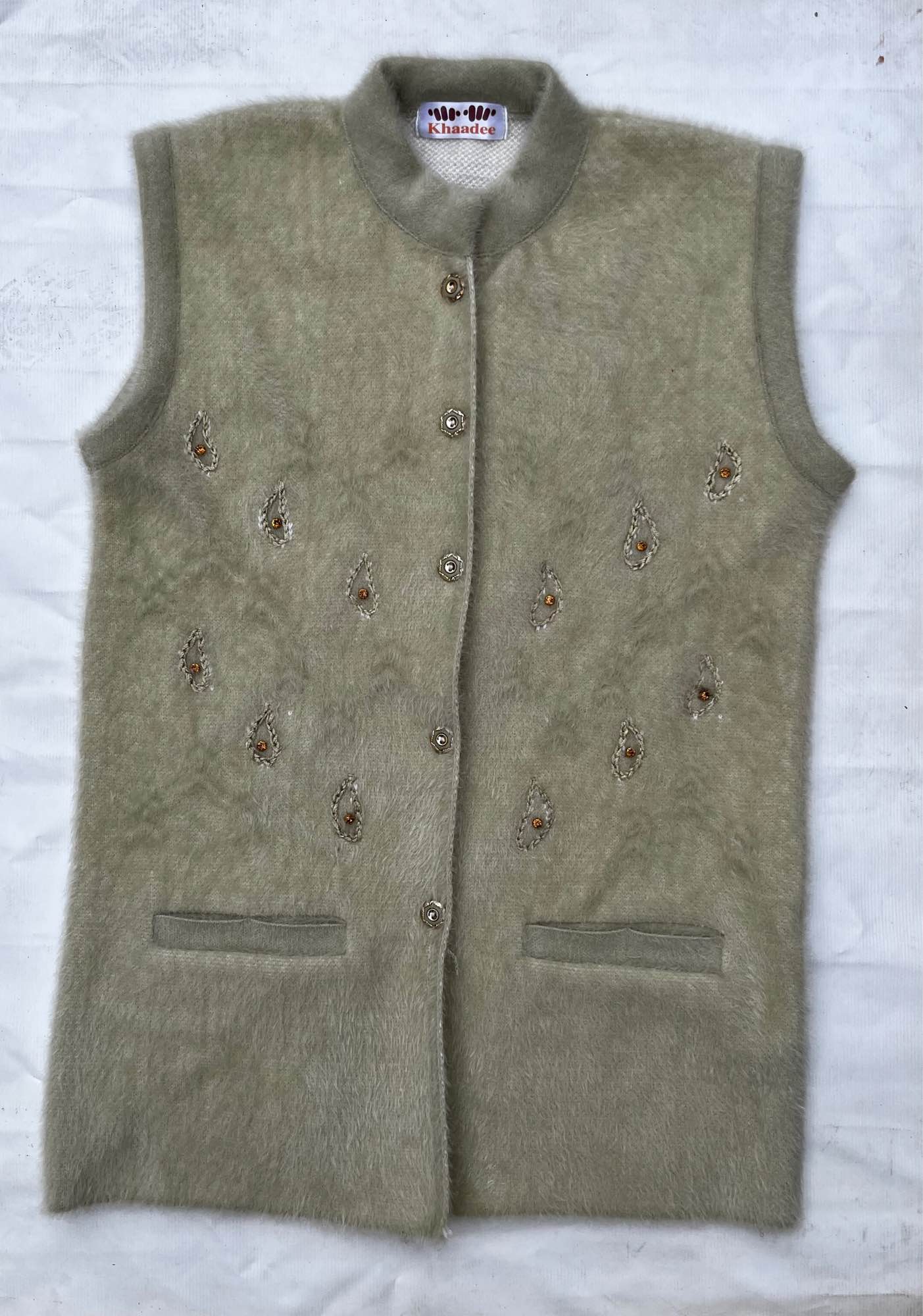 Sleeveless Sweaters for Women Soft Wool Embroidery Cardigans
