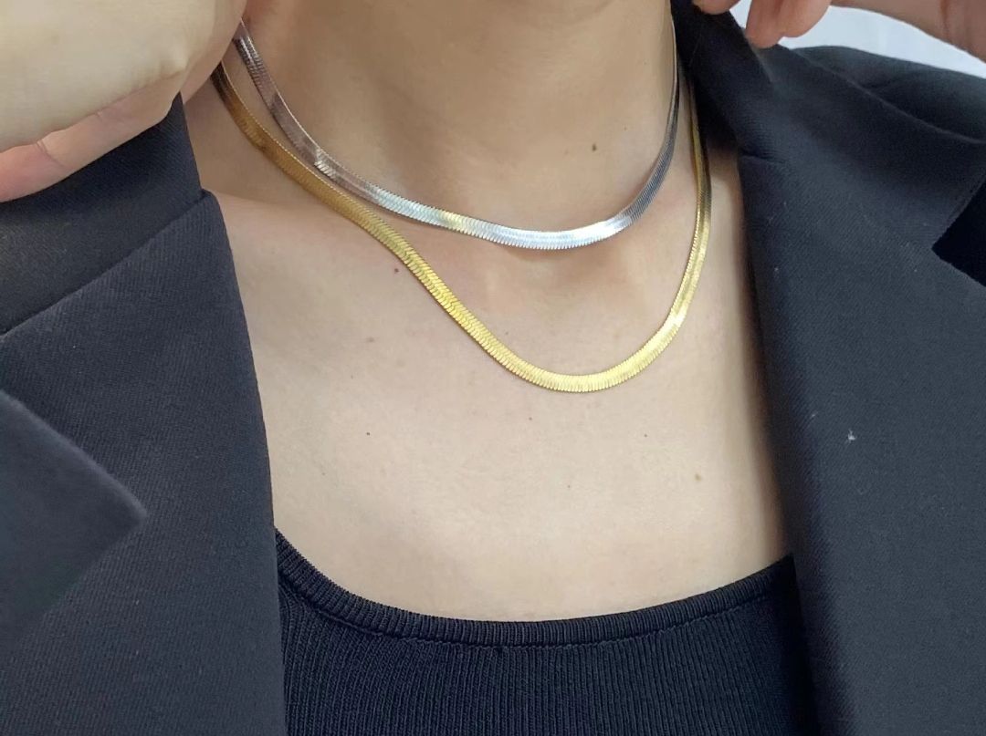 Snake Chain Golden And Silver Color Regular Use For Unisex Jewelry