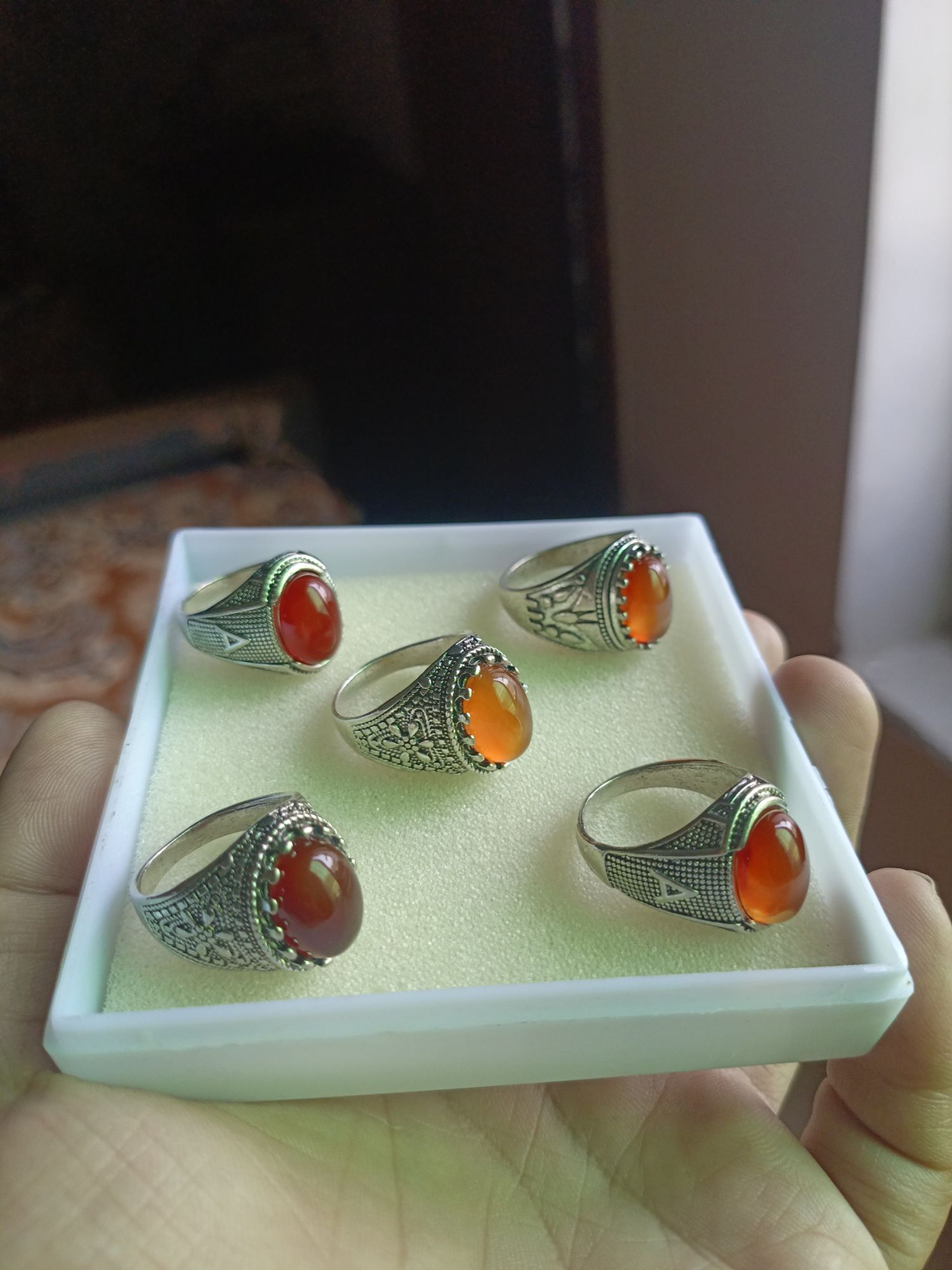 Big Size Ymami Haqeeq Ring different Colours Haqeeq italian rings Big stone ring 100% Orignal Aqeeq/Akik/agate/nag/stone/Gemstone/Haqeeq/yamni Haqeeq Stone/yamni Haqeeq gemstone/aqeeq stone/yamni aqeeq gemstone.