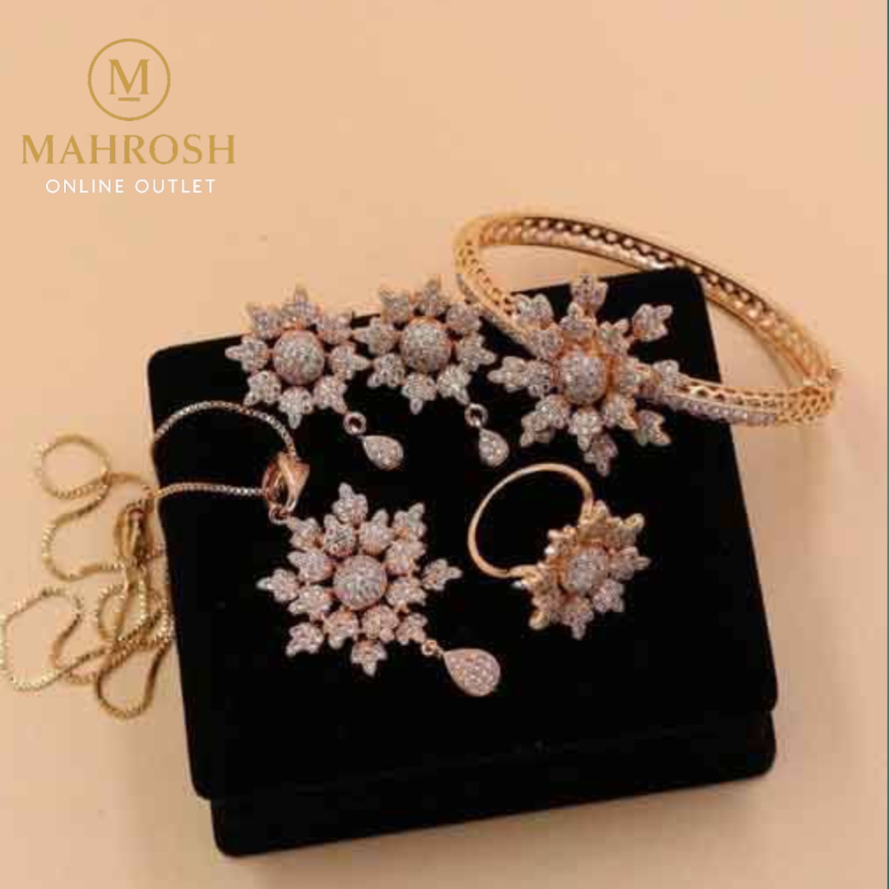 5 Pcs Combo Set Golden  Flower Design Locket Chain Earring Adjustable Ring And Openable Bangle  For Women Jewellery