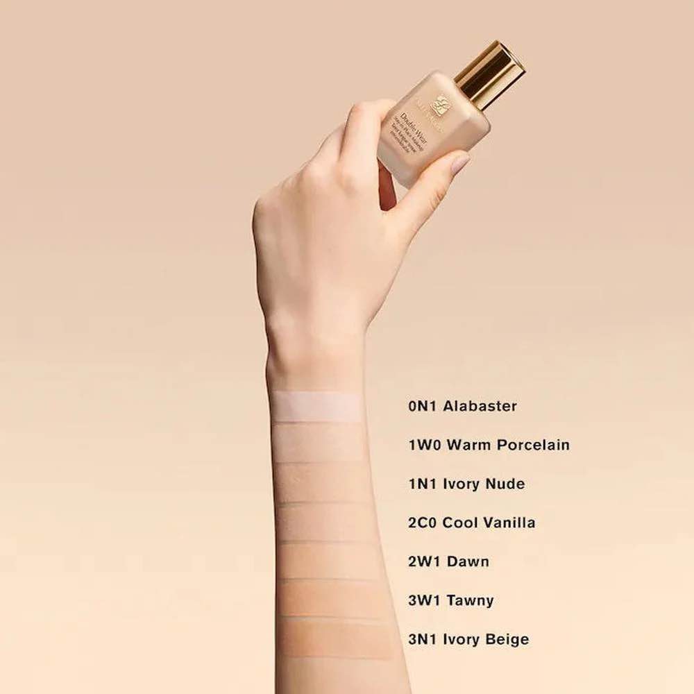 Estee louder Poundation (PORCELAIN)