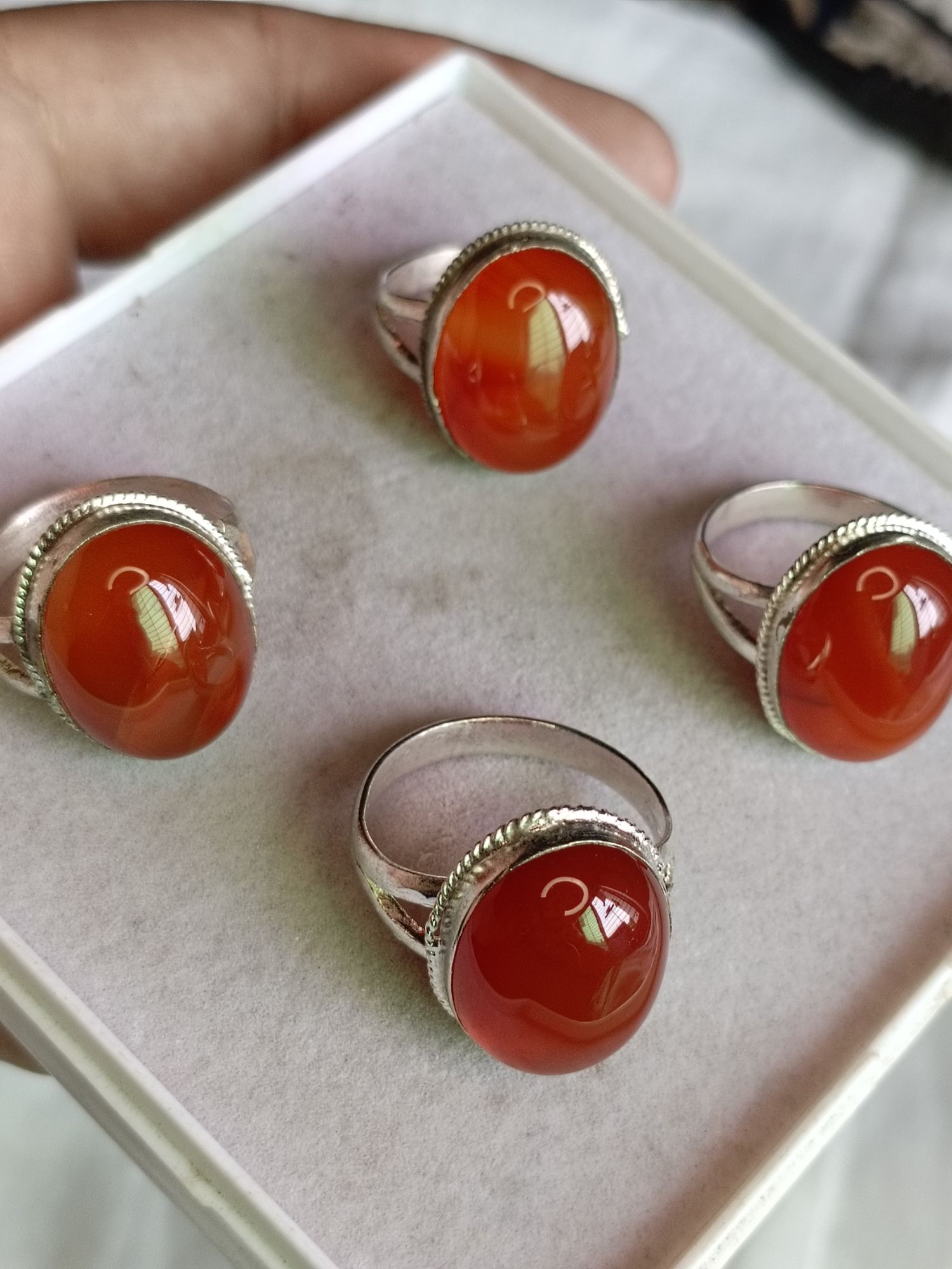 Yamni Haqeeq Stone Ring  Ring 100% Orignal Aqeeq/Akik/agate/nag/stone/Gemstone/Haqeeq/yamni Haqeeq Stone/yamni Haqeeq gemstone/yamni aqeeq stone/yamni aqeeq gemstone.