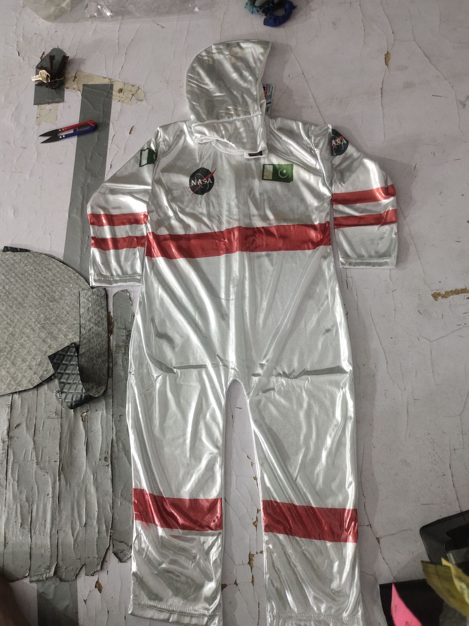 Astronaut costume for school event and party (menufacturing all character costume for school event and party)