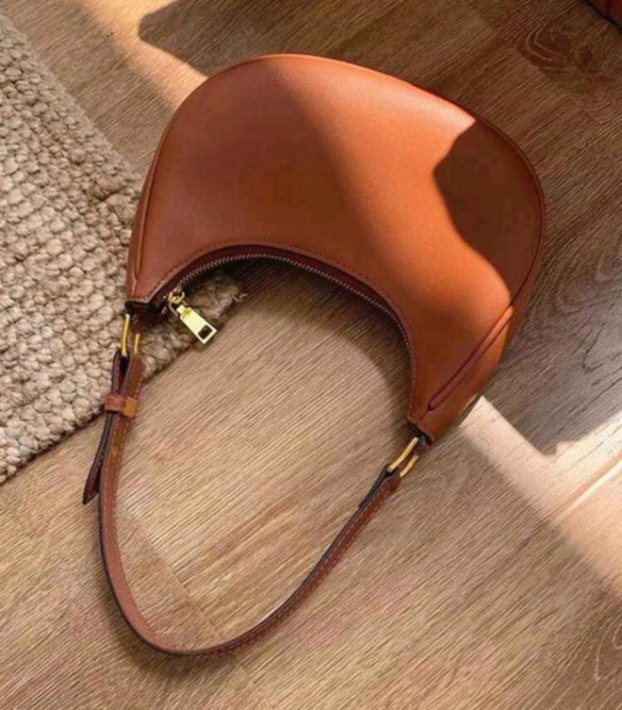 Premium PU Leather Vintage Crescent Sling Bag for Women - Stylish Shoulder Purse