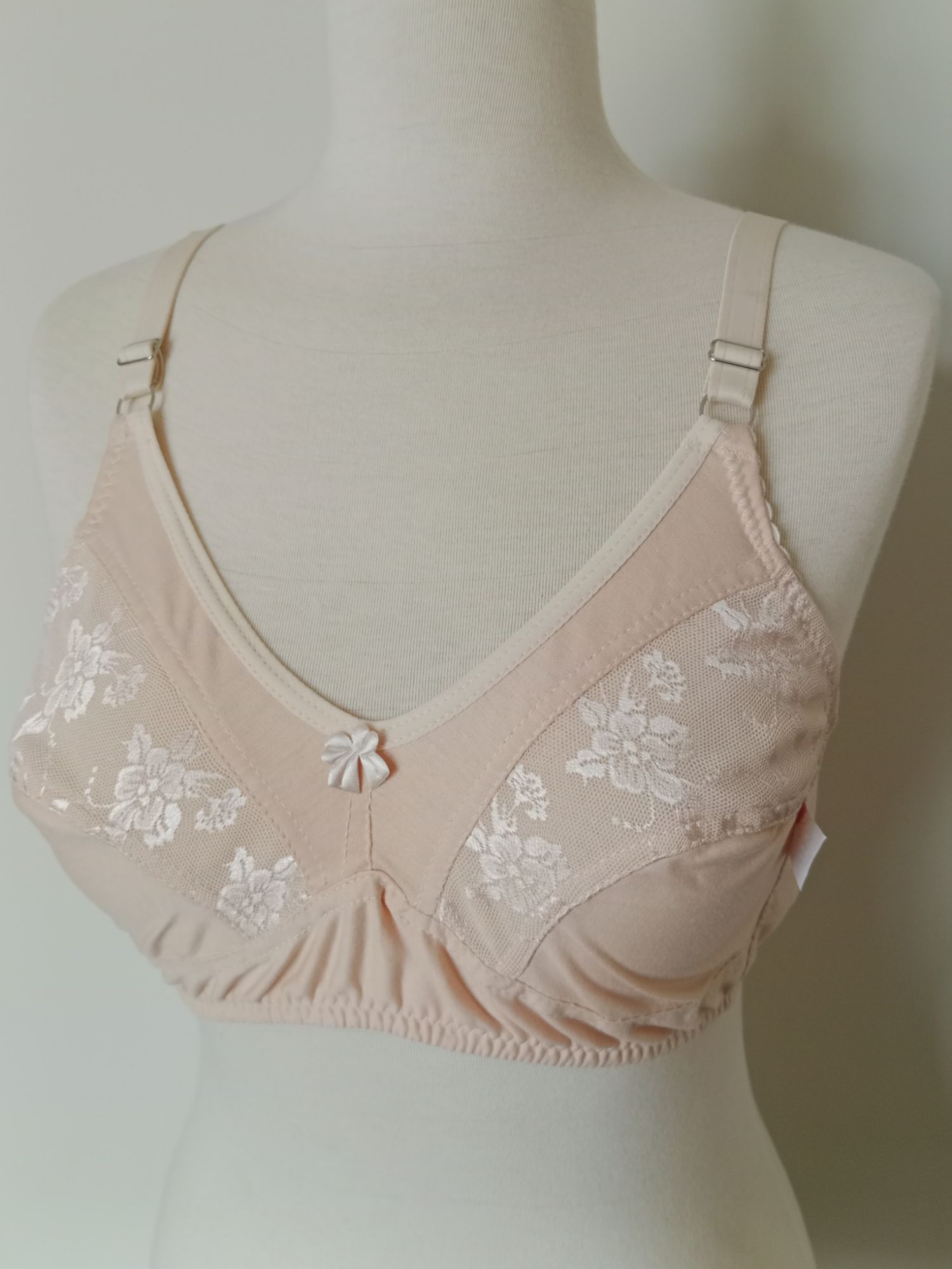 Half Net Summer Bra ,  Soft & Breathable Fabric
,  Strong Steel Hooks & Steel Adjuster Buckles