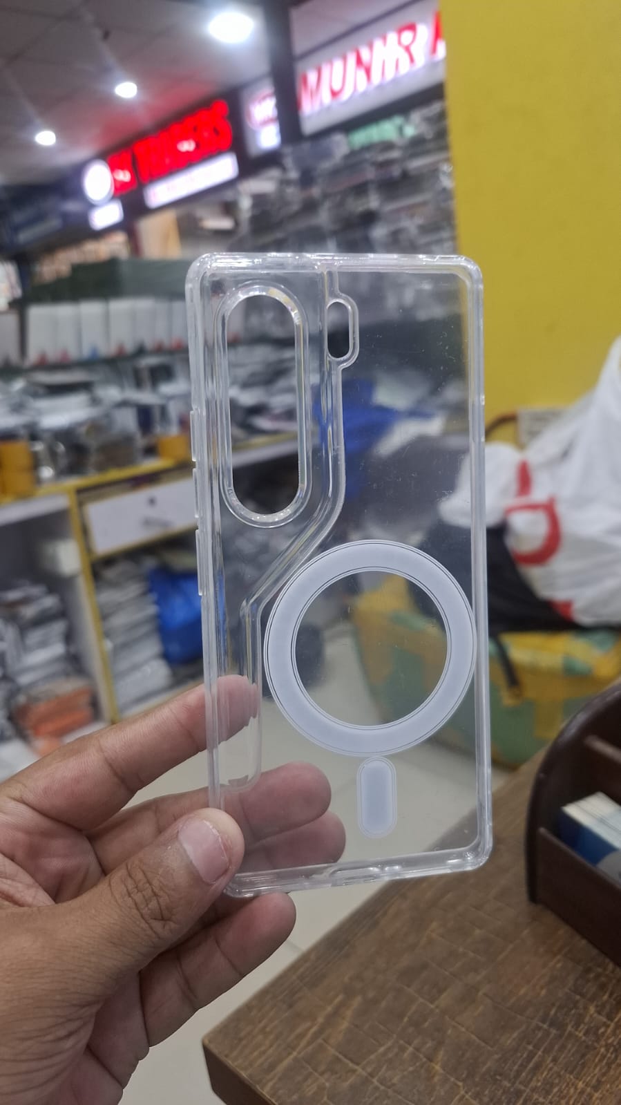 Clear Magnetic Wireless Charging Case Compatible with techno camon 40pro- Shockproof Back Cover