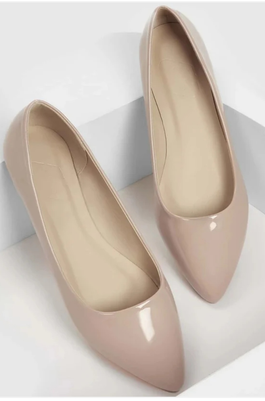 casual pumps shoes for womens and girls. winter flate shoes