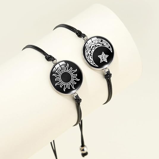 2 Pcs Glow-in-the-Dark Sun & Moon Couple Bracelet Set – Adjustable Unisex Luminous Wristbands for Couples & Friends