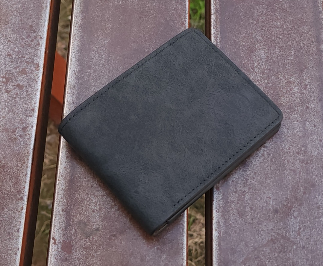 PU Leather Wallet for Men – Slim Bifold Wallet with Card Holder & Cash Pockets