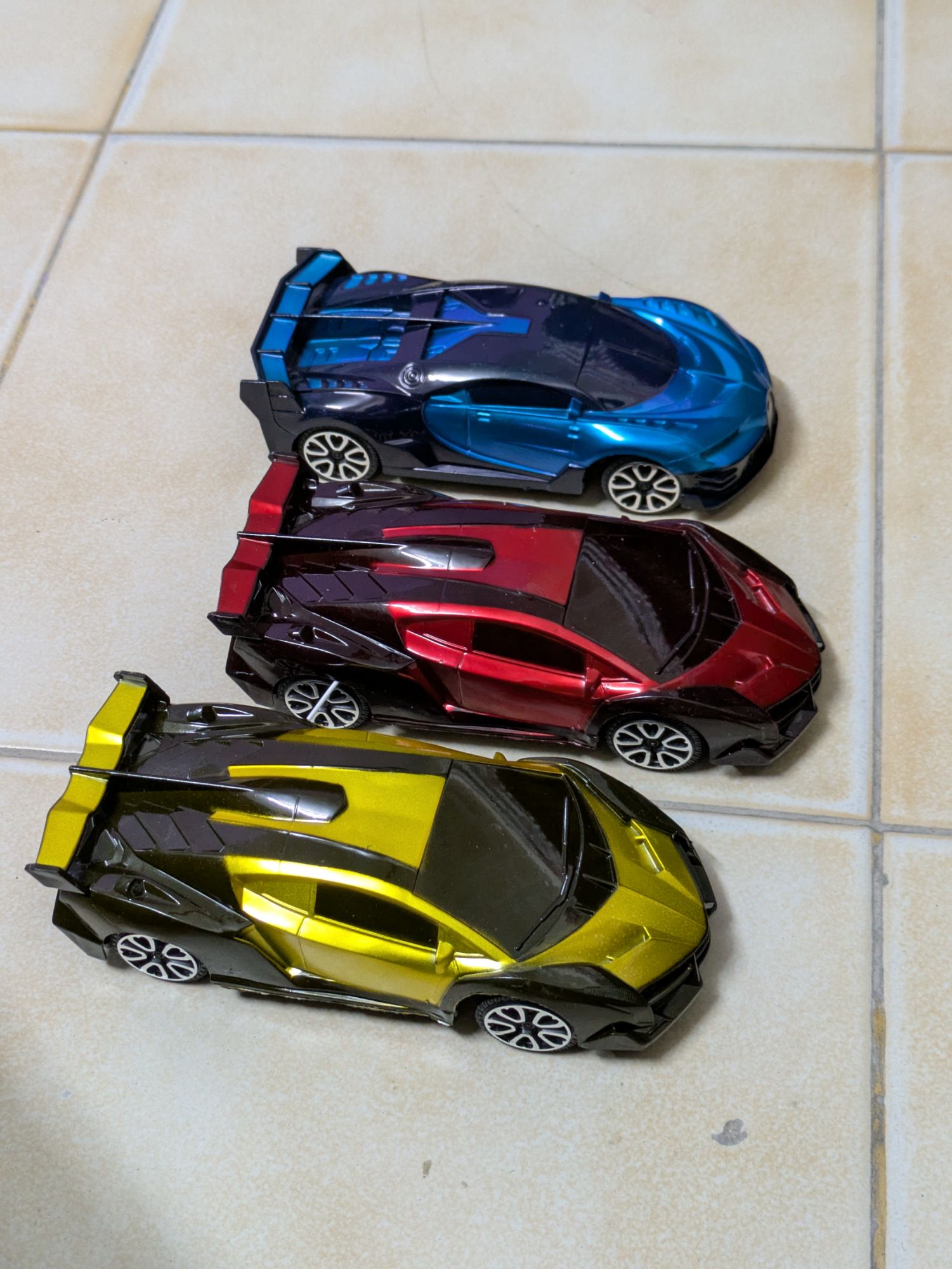 Kids Remote Control Car High Speed RC Racing Car 2 Channel Controller | Battery Operated Durable RC Toy Car for Boys & Girls | Fast Racing Vehicle Gift for Kids